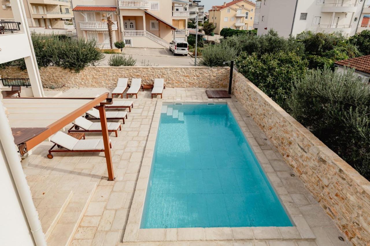Olive Tree Apartments Водице Екстериор снимка