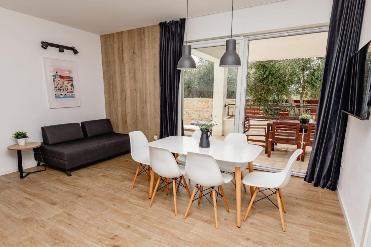 Olive Tree Apartments Водице Екстериор снимка