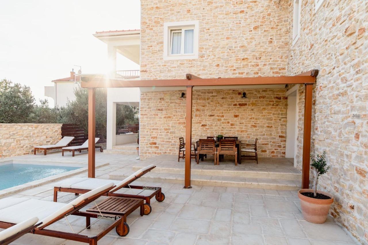 Olive Tree Apartments Водице Екстериор снимка
