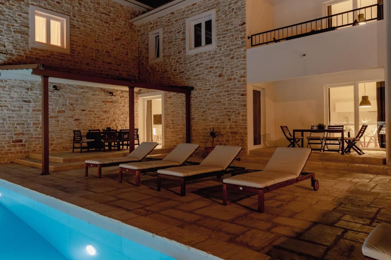 Olive Tree Apartments Водице Екстериор снимка