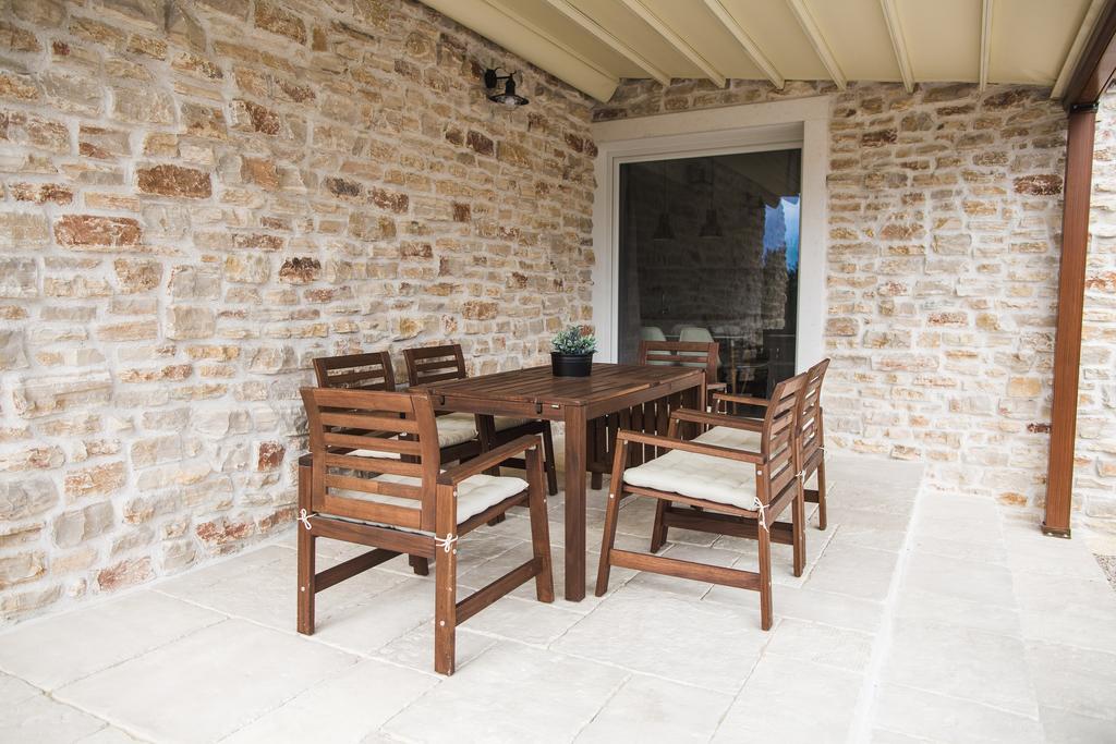 Olive Tree Apartments Водице Екстериор снимка