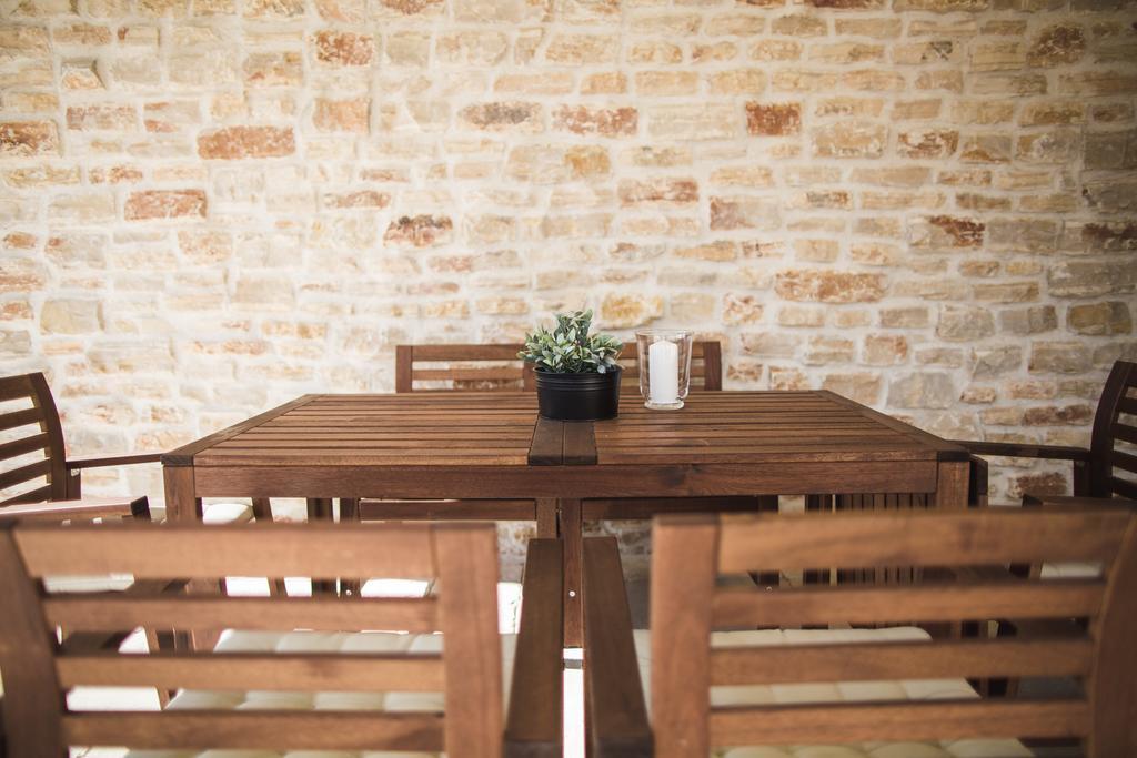 Olive Tree Apartments Водице Екстериор снимка